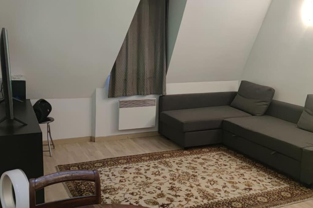 Appartamento Cosy Ternes Near Palais De Congres *